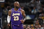 留下吗？41岁詹姆斯常规赛场均20.9+6.1+7.2 季后赛23.2+6.7+7.3